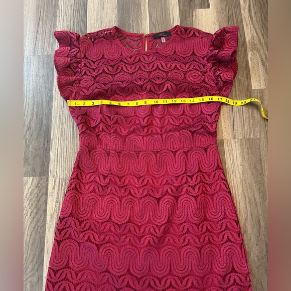 Trina Turk Mai-Tai Ruffle-Sleeve Lace Sheath Dress, Cranberry SZ 8 - Picture 12 of 16